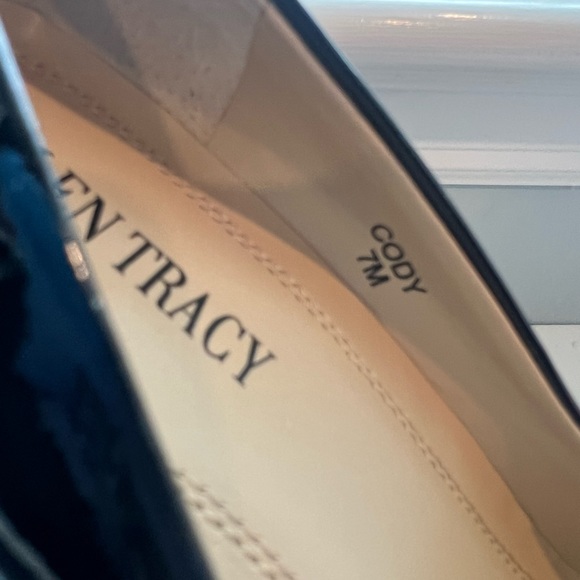 Ellen Tracy Cody Black Patent Leather Platform Heels Size 7M -Very Gently Used - Picture 6 of 9